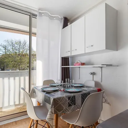 Résidence Dom - 3min à Pied De La Appartement Agde